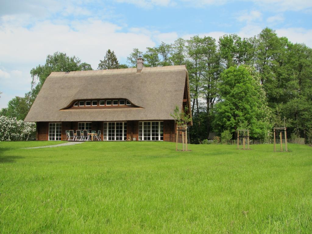 Exklusives Holzhaus Villa Burg  Bilik gambar